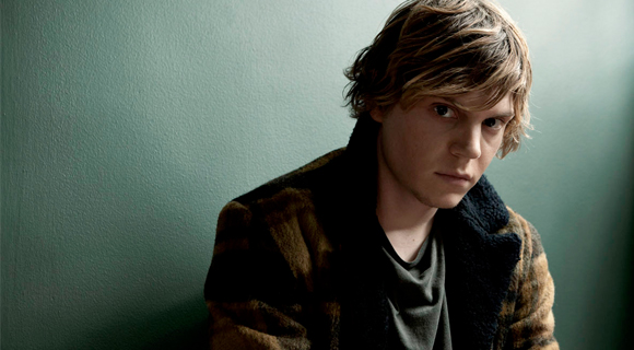 Evan_Peters